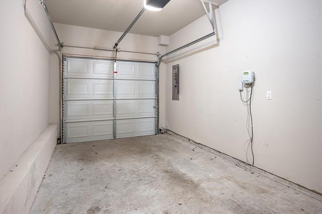 Building Photo - 2721 Vine Ct