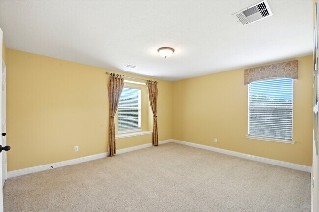 Building Photo - 11119 Hayden Falls Dr