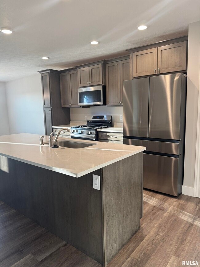 Building Photo - 4519 Castle Pines Dr