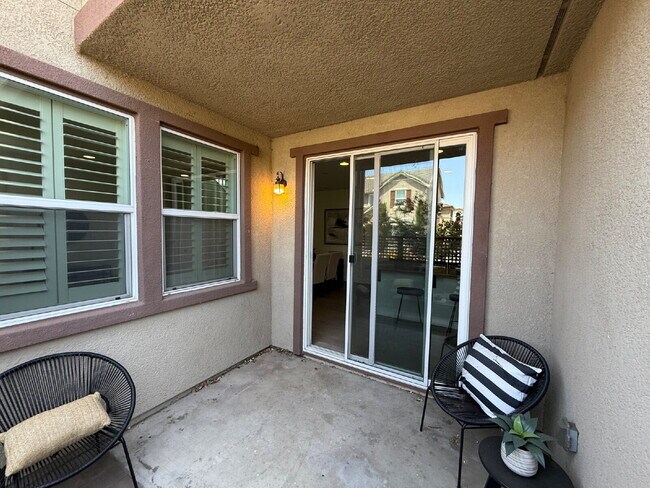 Building Photo - Beautiful Newer Built 3 Bed/2.5 Bath Detached Home in Great Livermore Location