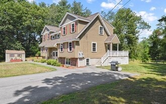 Building Photo - 27 Pine St