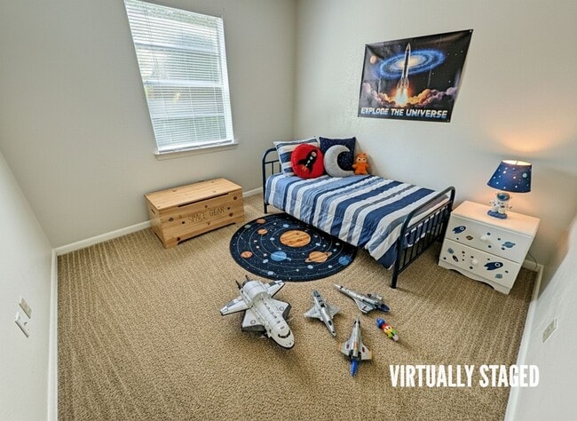 Building Photo - 2208 Chafin Dr