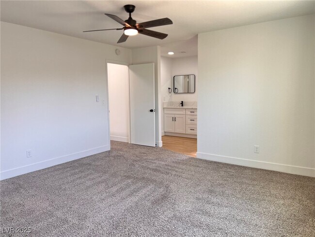 Building Photo - 730 Arrowhead Trail