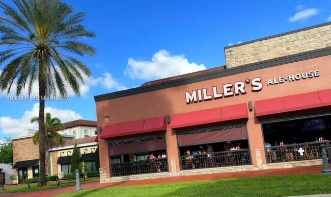 Building Photo - 15515 N Miami Lakeway