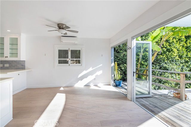 Building Photo - 243 Windward Ave