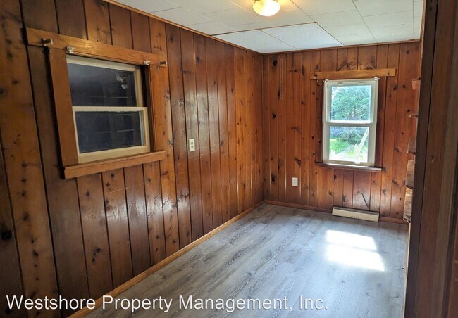 Building Photo - 4 br, 1 bath House - 895 Emerson Ave.