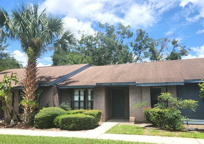 Building Photo - 2913 Prince Oak Ct