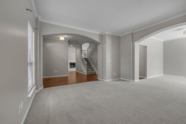 Building Photo - Spotless home in sought after Fieldstone Farms!