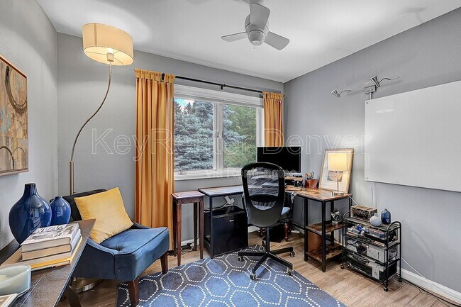 Building Photo - 3427 Iris Ct