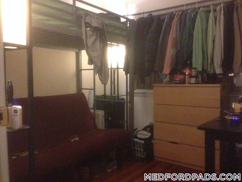 Building Photo - 227 Boston Ave