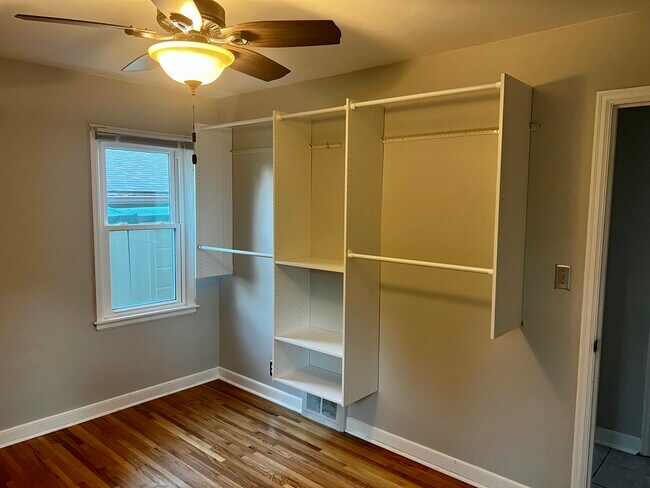 Bedroom - 123 11th Ave N