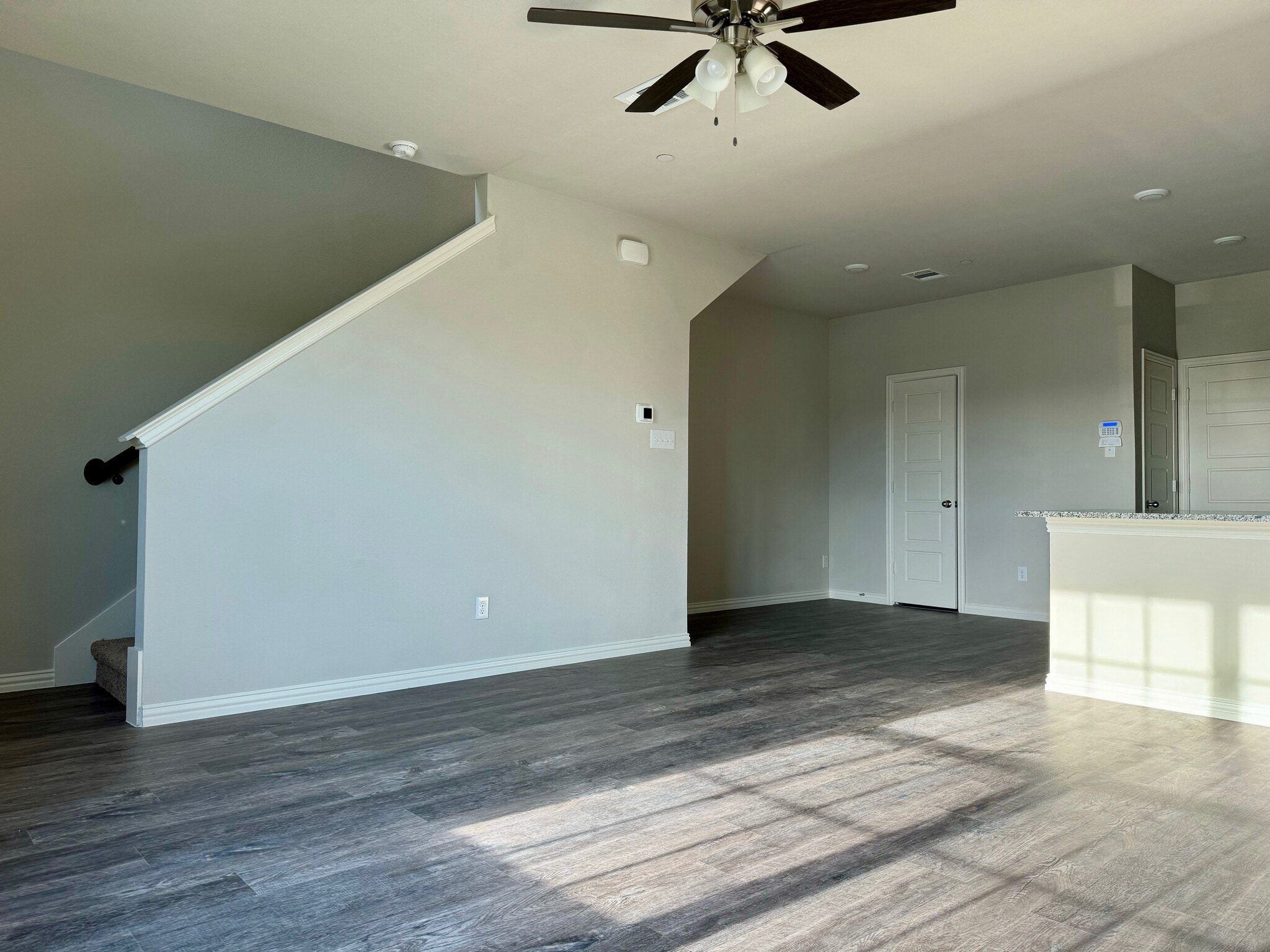 Building Photo - 3453 Solana Cir