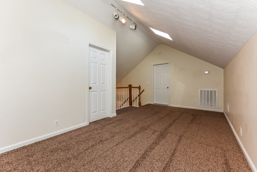 Building Photo - 104 Carolina Ct