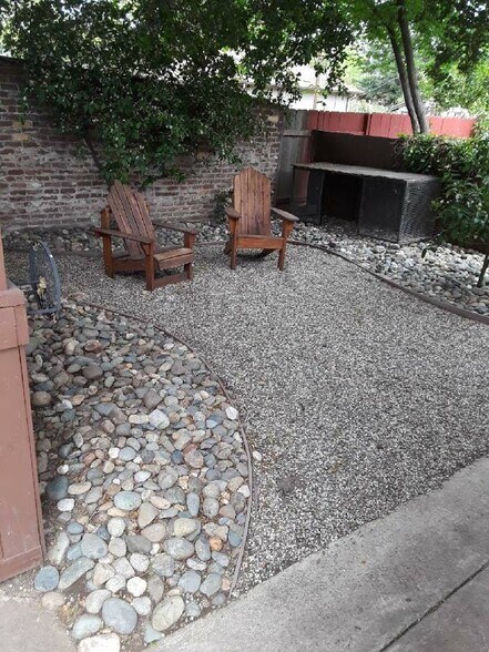 Building Photo - 1707 35th St