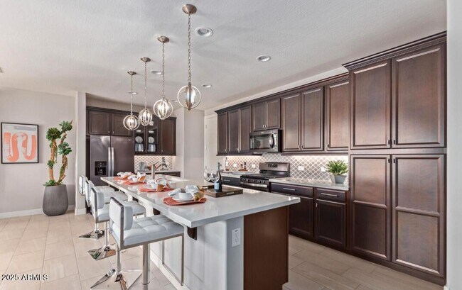 Building Photo - 5214 N 188th Ln