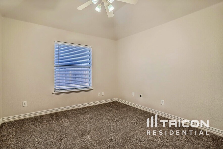 Building Photo - 12768 Taylor Frances Ln