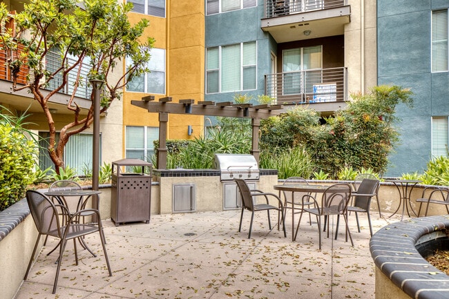 Building Photo - 5211 Pacific Concourse Dr