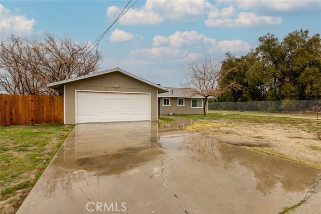 Building Photo - 9503 E Ave T 12