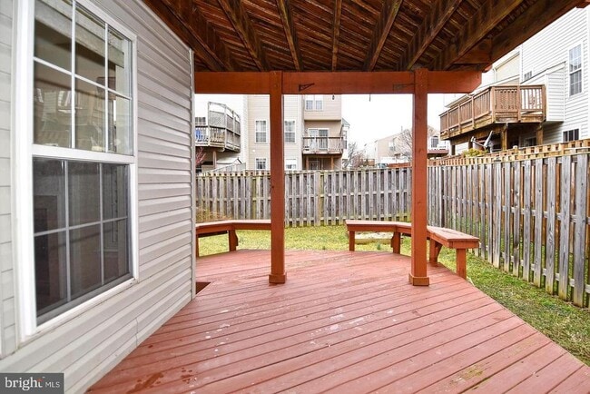 Building Photo - 25445 Carberry Dr