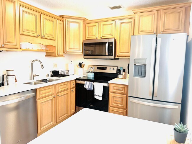 Building Photo - 80 Crooked Tree Ln