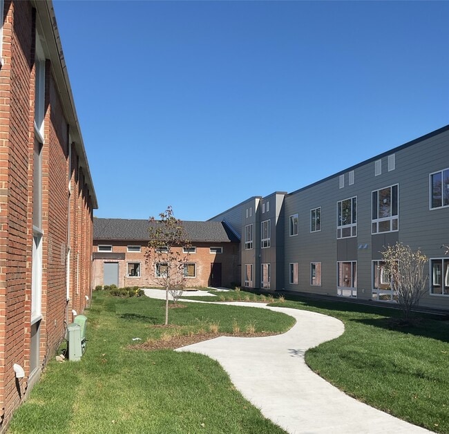 Building Photo - 8400 Engleman St