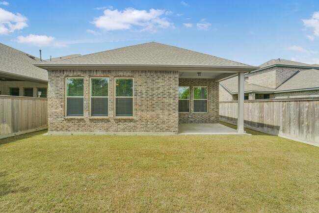 Building Photo - Offered by Precision Realty & Management, LLC!!