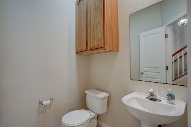 Building Photo - 4502 Avenue-B