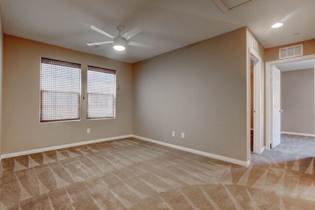 Building Photo - 3096 Bicentennial Pkwy