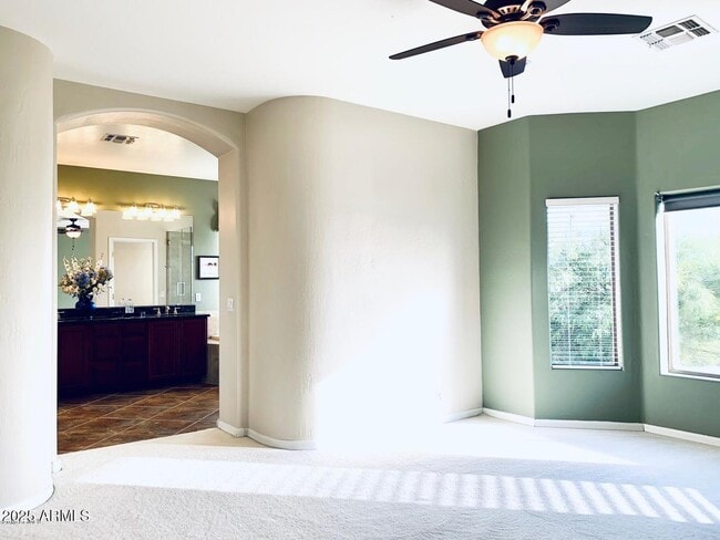 Building Photo - 7657 E San Fernando Dr