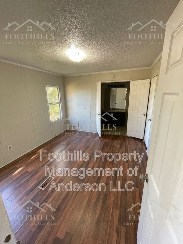 Building Photo - 224 George Merck Rd