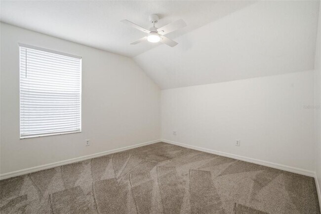 Building Photo - 10604 Lakeside Vista Dr