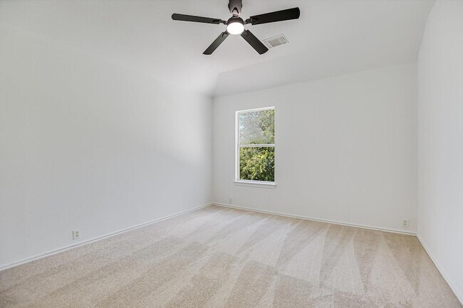 Building Photo - 2103 Kimra Ln