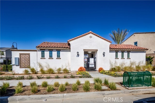 Building Photo - 9768 Solonia St