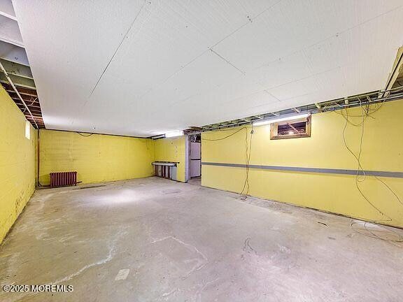 Building Photo - 674 Morford Ave