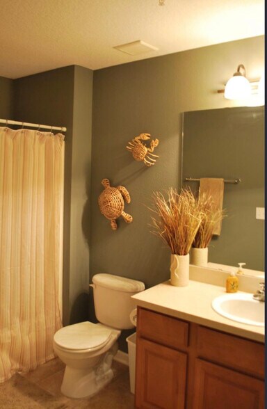 Building Photo - 13827 Herons Landing Way