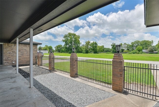 Building Photo - 4508 Avenue L