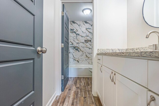 Building Photo - Spacious Four-Bedroom Two-Bath Home on One...