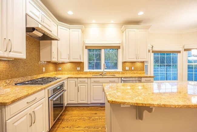 Building Photo - 27 Mellon Rd