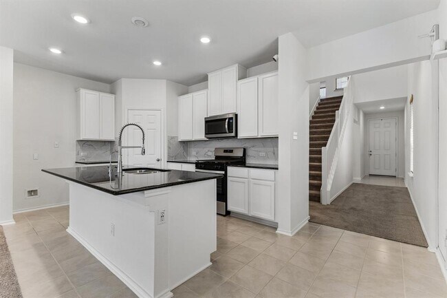 Building Photo - 4481 Acerno St