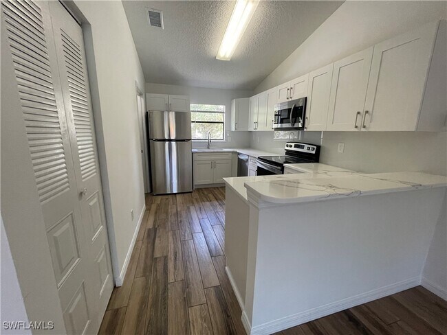 Building Photo - 2190 Arbour Walk Cir