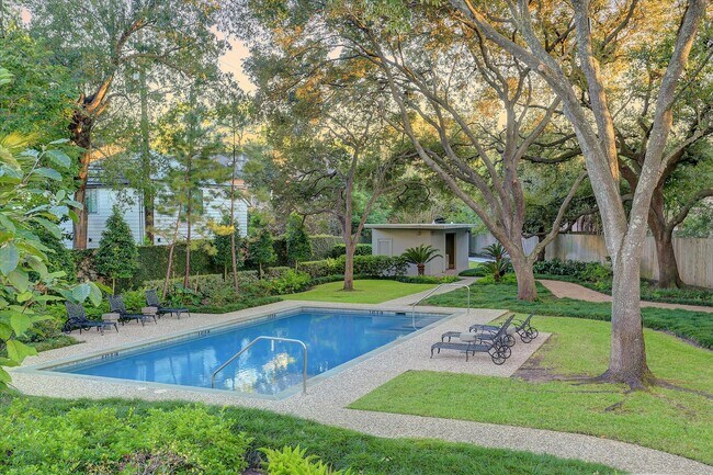 Building Photo - 3711 San Felipe St