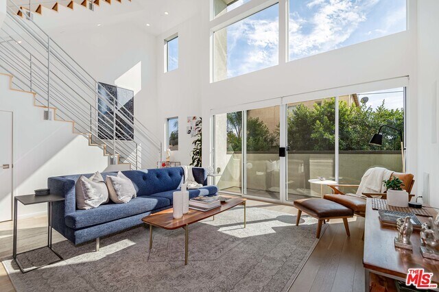 Building Photo - 5407 W Wilshire Vista Ln