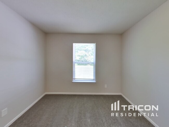 Building Photo - 834 Indigo Drive Greenfield IN