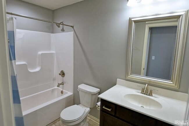 Building Photo - 11134 Ensle Dr