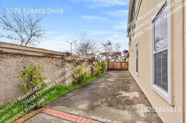 Building Photo - 5576 Forbes Dr