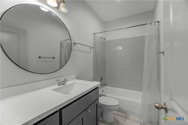 Building Photo - 412 Brushy Creek