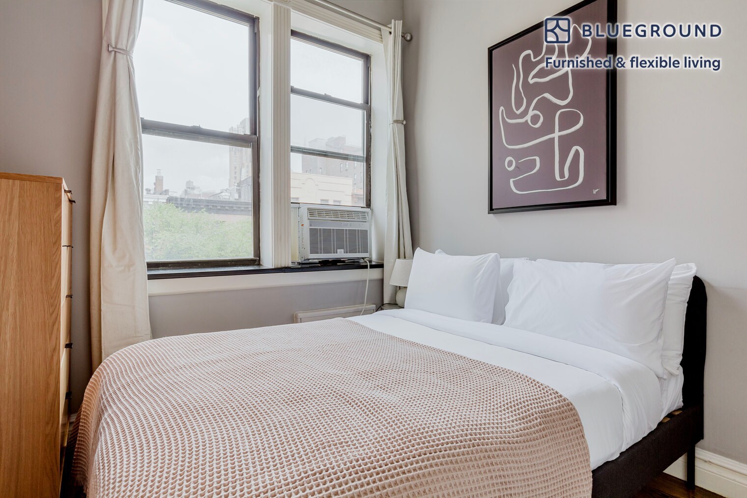 Building Photo - 234 E 14th St