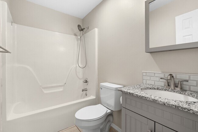 Building Photo - Completely Renovated Springdale Home - Clo...