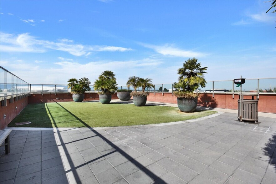 Building Photo - 77 N Almaden Ave
