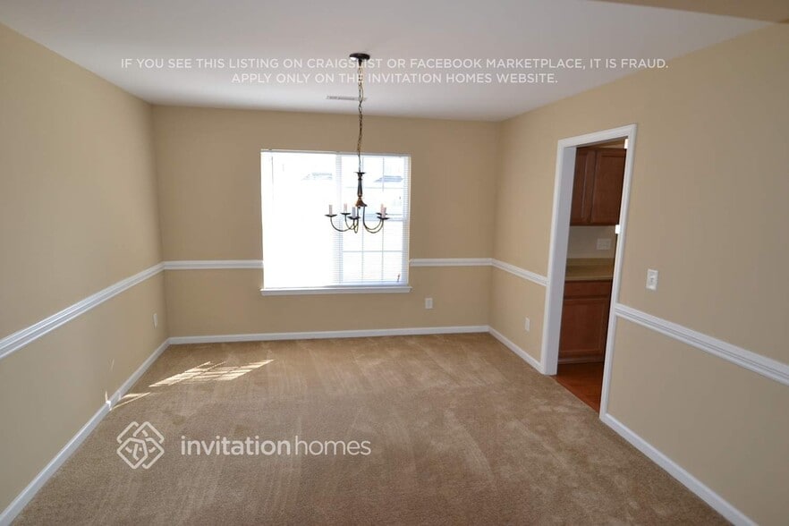 Building Photo - 8736 Hazelcroft Ln
